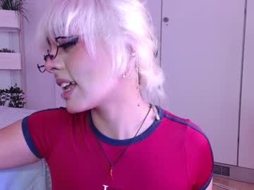 Pixydanoni Chaturbate stream image from February 05, 2025