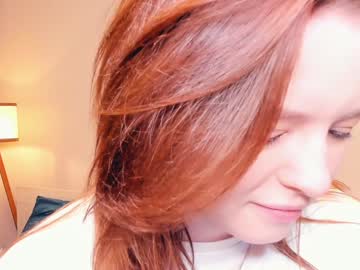 Darelleapplebee Chaturbate stream image from February 05, 2025