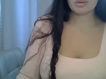 Elvissa25 Chaturbate stream image from February 05, 2025