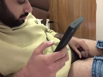 Brownie_Cake Chaturbate stream image from February 05, 2025