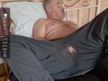 Yifella Chaturbate stream image from February 05, 2025