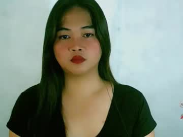 Yourslutty_Kimmy Chaturbate stream image from February 05, 2025