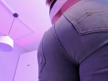 April_Bowie Chaturbate stream image from February 05, 2025