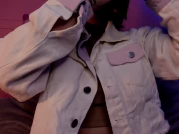 Evangeline_Bell Chaturbate stream image from February 05, 2025