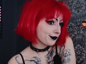 Molliunholy Chaturbate stream image from February 05, 2025