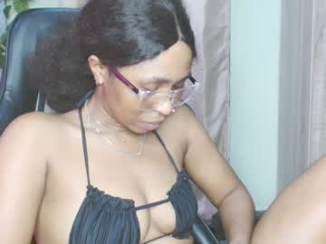 Queenofalltastes Chaturbate stream image from February 05, 2025