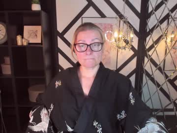 Alexandra_Kind Chaturbate stream image from February 05, 2025