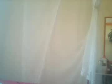 Blondebarbiey Chaturbate stream image from February 05, 2025