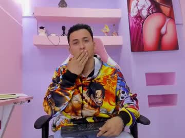 Brandoncolee Chaturbate stream image from February 05, 2025