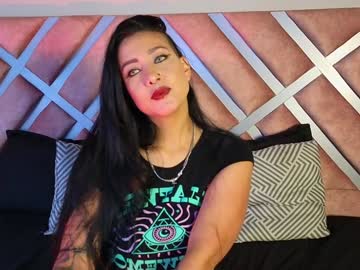 _Kelly_Hous36 Chaturbate stream image from February 05, 2025