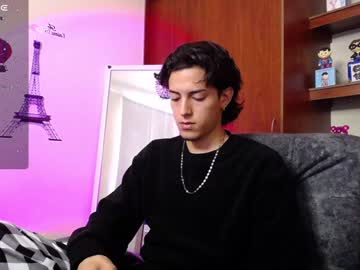 Aaron_Sanz_ Chaturbate stream image from February 05, 2025