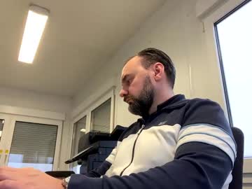 3ton3kto Chaturbate stream image from February 05, 2025