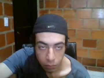 8inchescol Chaturbate stream image from February 05, 2025