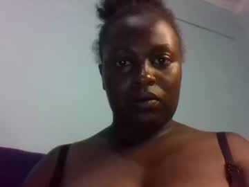 Annsweery Chaturbate stream image from February 05, 2025