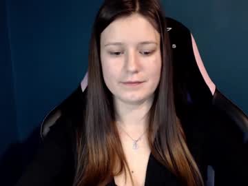Carmenfunny Chaturbate stream image from February 05, 2025