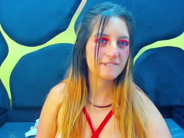 Giaroussel Chaturbate stream image from February 05, 2025