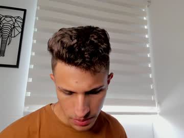 Kevin_Ahs1 Chaturbate stream image from February 05, 2025