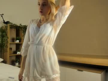 Dieragumbs Chaturbate stream image from February 05, 2025