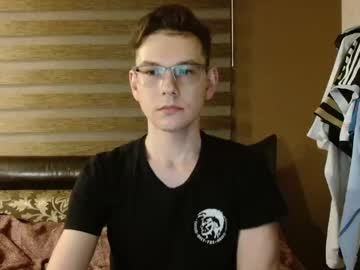 Hot_Charlie_Wanker Chaturbate stream image from February 05, 2025