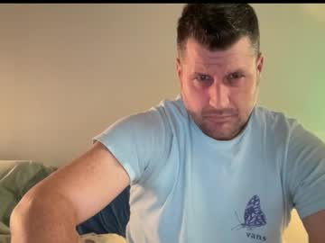 Lousainus Chaturbate stream image from February 05, 2025