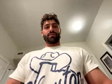 Damnimhandsome25 Chaturbate stream image from February 05, 2025