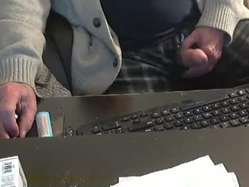 Islandduke Chaturbate stream image from February 05, 2025