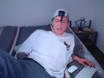 Jamesss____ Chaturbate stream image from February 05, 2025