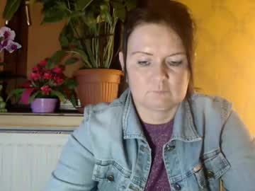 Doreenhot Chaturbate stream image from February 05, 2025