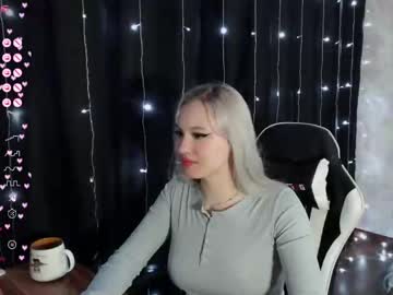 Vikapowers Chaturbate stream image from February 05, 2025