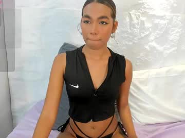 Zoeameliie Chaturbate stream image from February 05, 2025