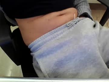 Engi32 Chaturbate stream image from February 05, 2025