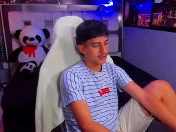 Alan_Del_Reyx2 Chaturbate stream image from February 05, 2025