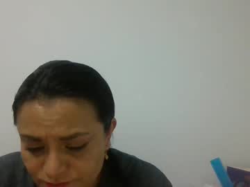 Dapnne24 Chaturbate stream image from February 05, 2025