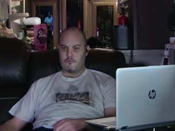 Ddboobman Chaturbate stream image from February 05, 2025