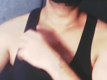 Longbigdickyo Chaturbate stream image from February 05, 2025