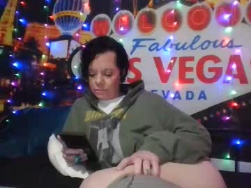 Sidneyraee Chaturbate stream image from February 05, 2025