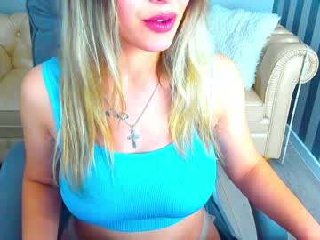 Astraluxe_ Chaturbate stream image from February 05, 2025
