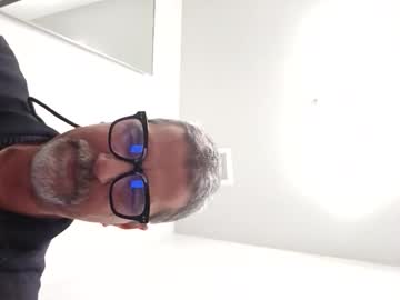 Estimator63 Chaturbate stream image from February 05, 2025