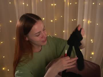 Poni_Dii Chaturbate stream image from February 05, 2025