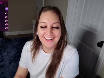 Brookebee27 Chaturbate stream image from February 05, 2025