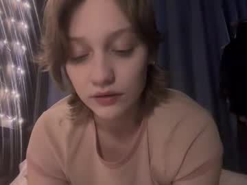 Bunny_Poly Chaturbate stream image from February 05, 2025