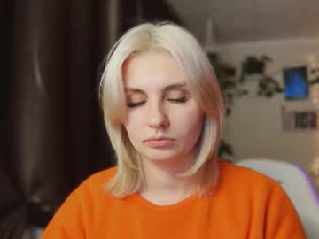 Linabloomxxxx Chaturbate stream image from February 05, 2025