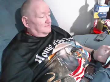 Eagleboylovecolombiagirls Chaturbate stream image from February 06, 2025