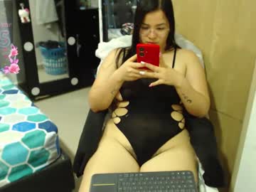 Kylie_Switch Chaturbate stream image from February 06, 2025