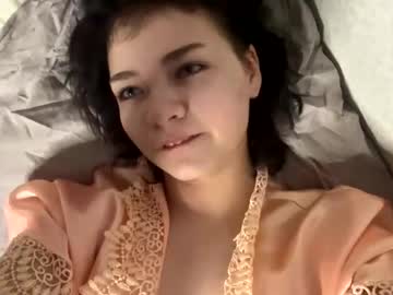 Nikoli_Naw Chaturbate stream image from February 06, 2025
