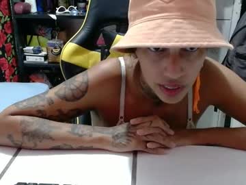 Perolanegrabr Chaturbate stream image from February 06, 2025