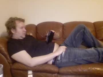 Redlols Chaturbate stream image from February 06, 2025