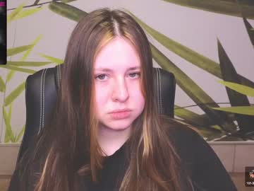 Tutti_Fruttyy Chaturbate stream image from February 06, 2025