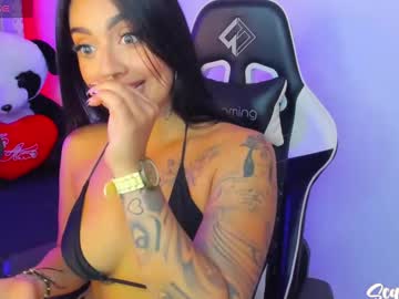 Scarlett_Luv Chaturbate stream image from February 06, 2025