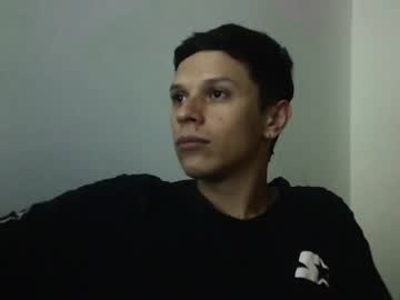 Goodboy69i Chaturbate stream image from February 06, 2025
